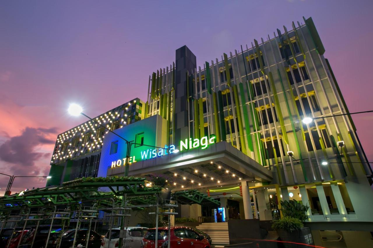 Hotel Wisata Niaga Purwokerto Buitenkant foto