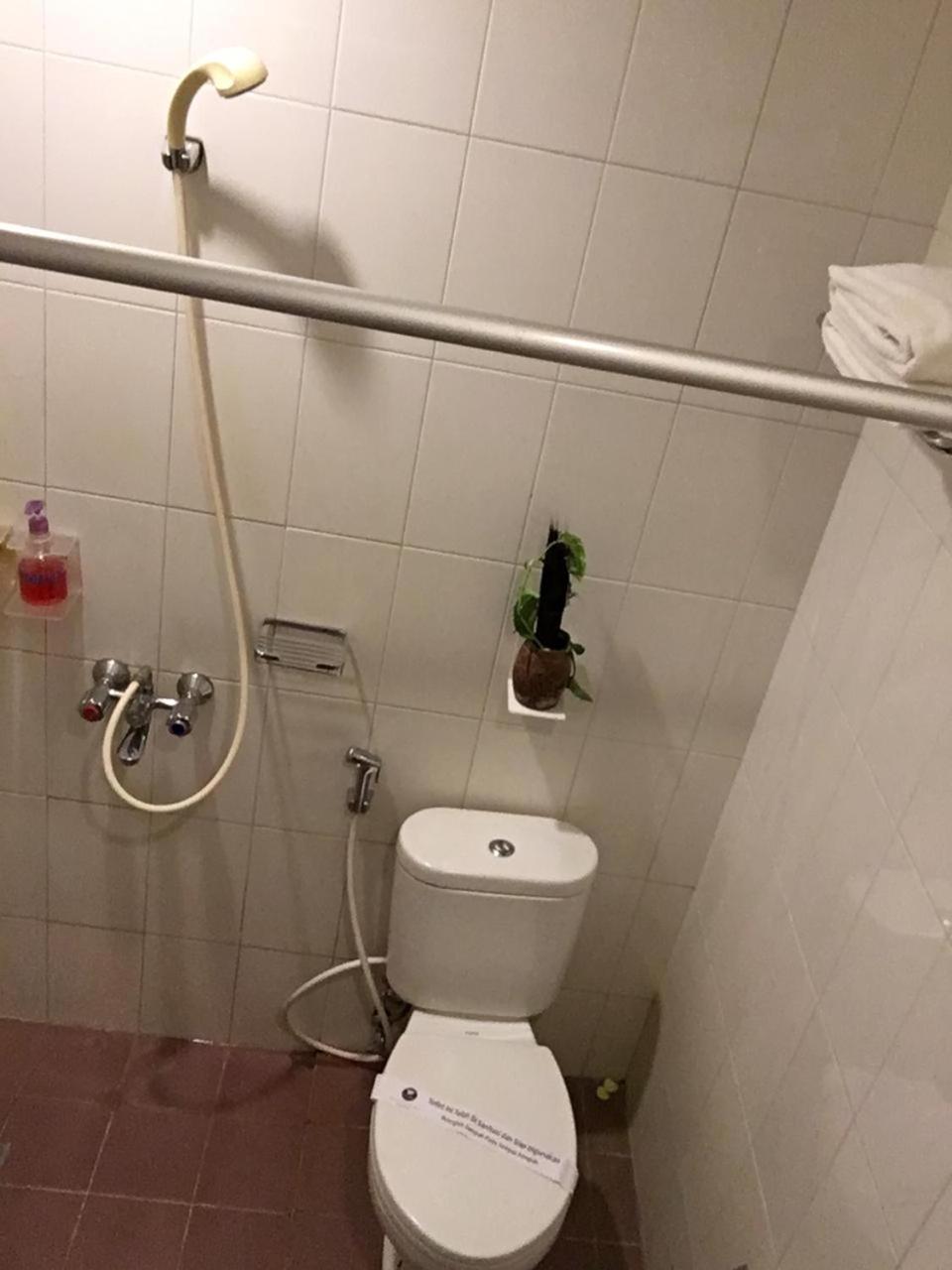 Hotel Wisata Niaga Purwokerto Buitenkant foto