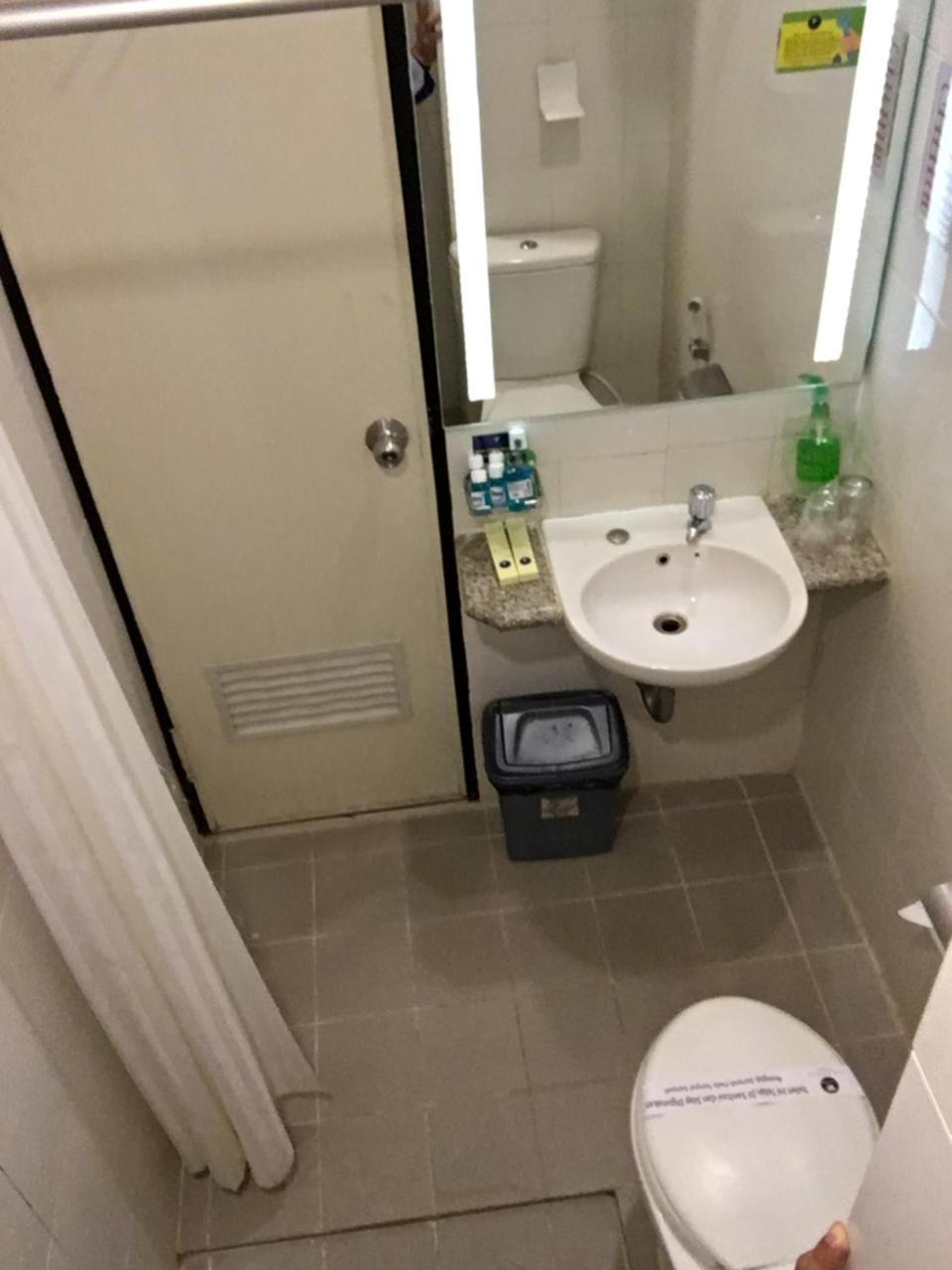 Hotel Wisata Niaga Purwokerto Buitenkant foto