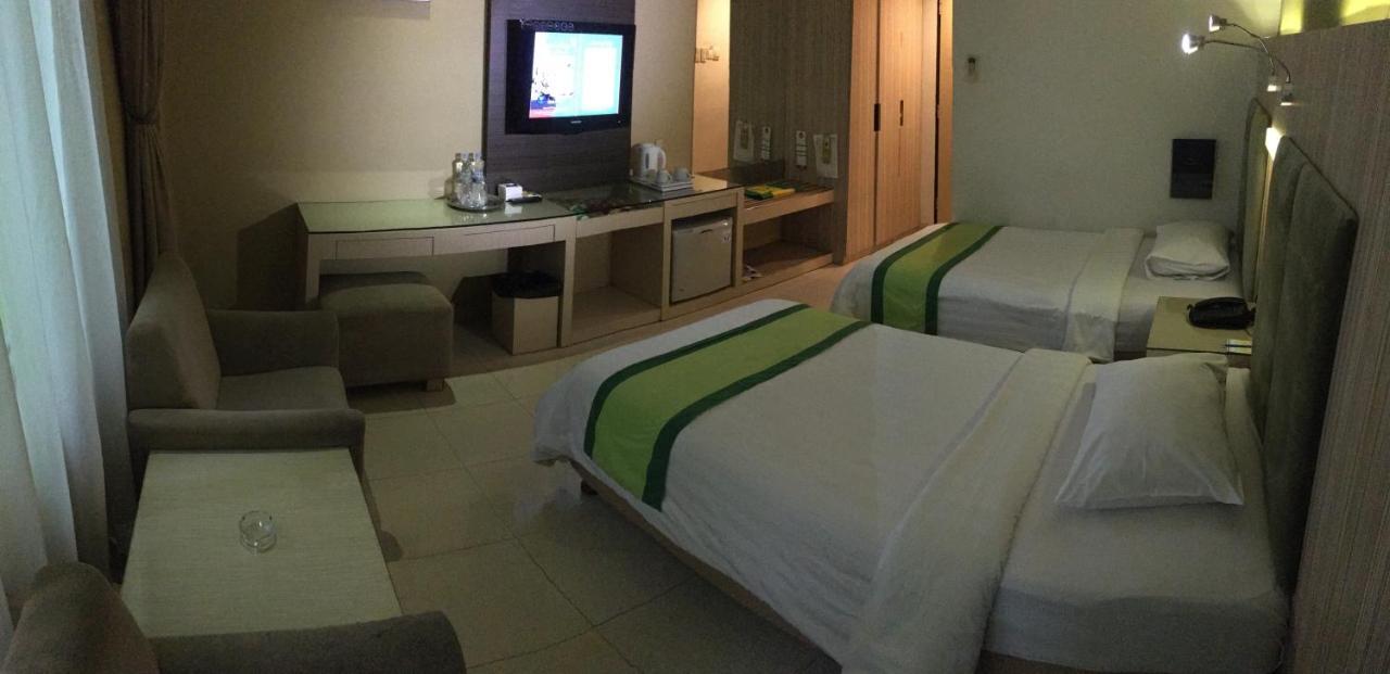 Hotel Wisata Niaga Purwokerto Buitenkant foto